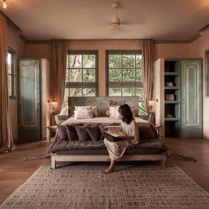 https://villa-balquisse.hotelsseminyak.net
